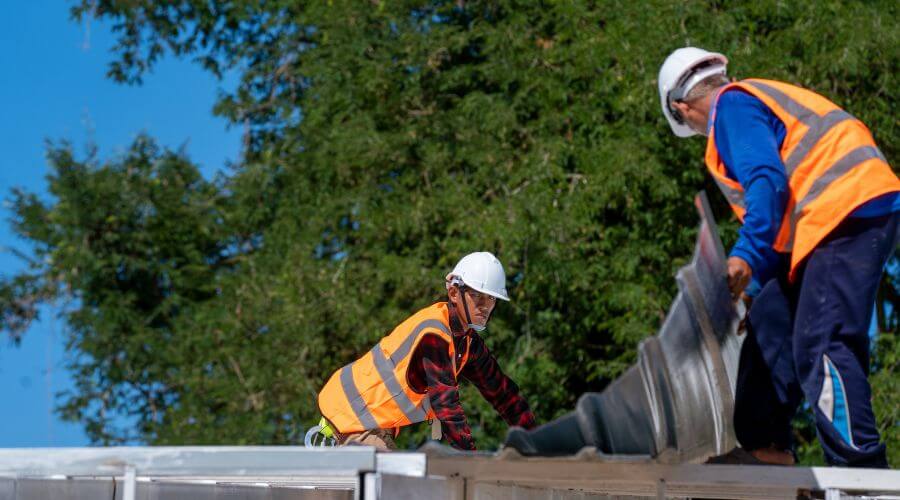 Reroofing in Aiea, HI